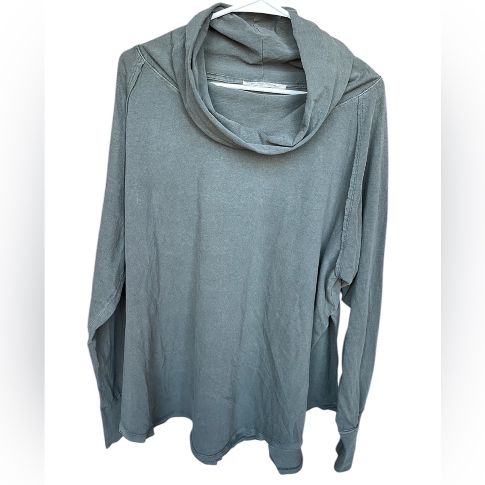 We The Free Women’s Top Size Large Cowl Neck Side Slit 100% Cotton Charcoal Gray